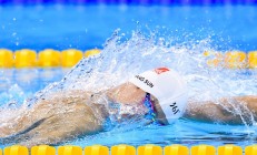 ac米兰下载-那不勒斯踏平切尔西，巴雷拉在世界排名争夺战中接管比赛