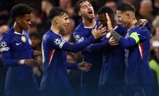 米兰真人-切尔西大捷，双杀对手领跑!