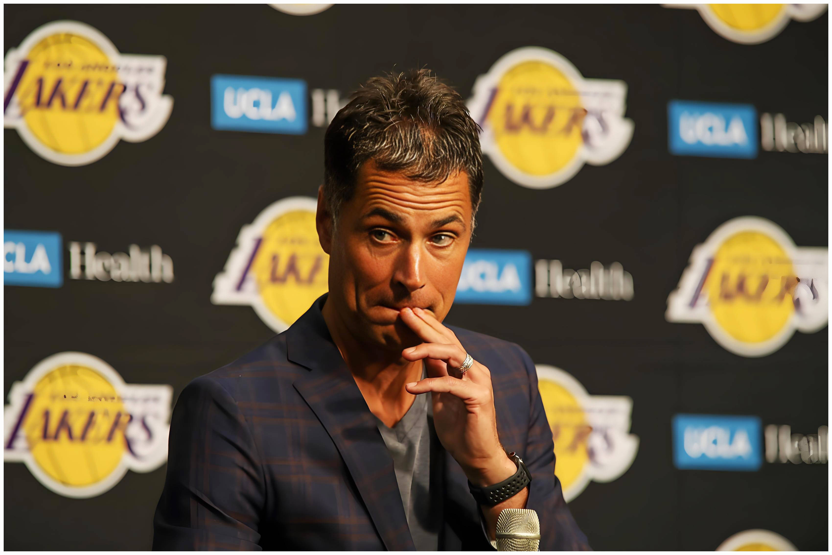 新秀球员崭露头角，成为球队中的关键人物的简单介绍