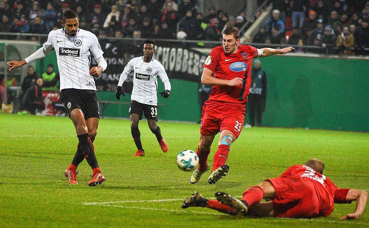 关于云达不莱梅客场逆转斯图加特的信息