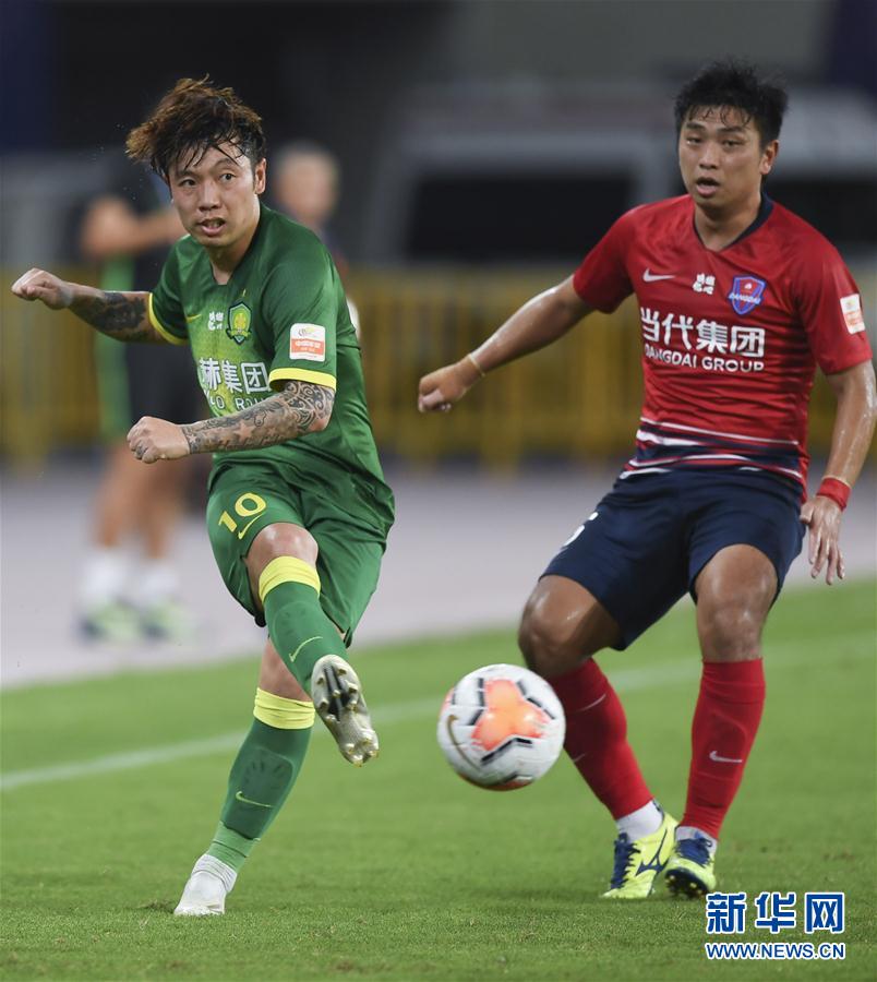 重庆当代与深圳佳兆业对决在即，谁能夺魁