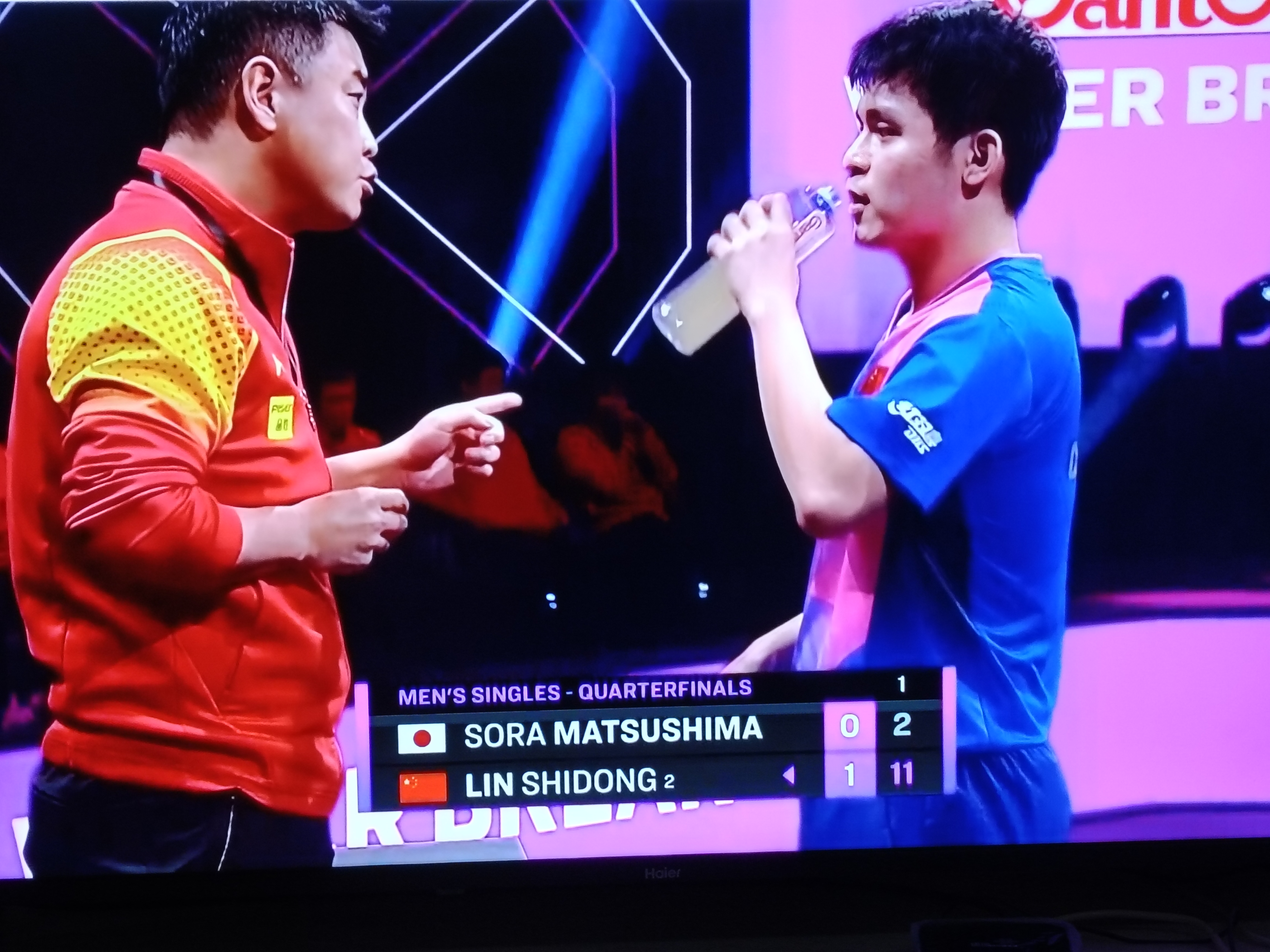 包含日本队横扫韩国队，许昕点燃赛场的词条