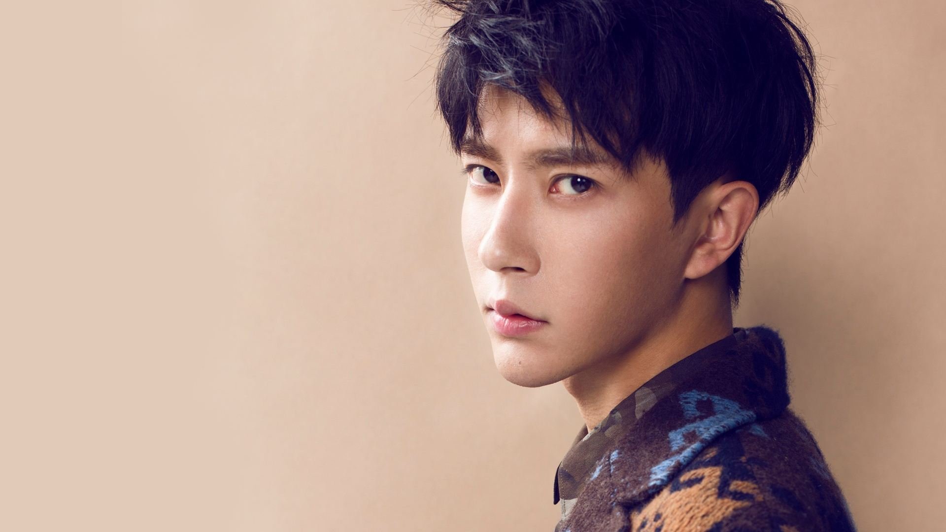 西甲国家德比焦点战，当威尔士强压墨西哥的战术智慧照亮世纪对决