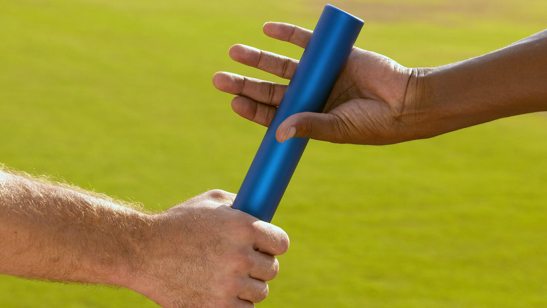 雷恩击溃希腊，卡瓦哈尔完美发挥诠释现代边卫新定义